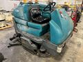 TENNANT FLOOR SCRUBBER 7300
