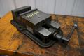 6" KURT MODEL #D688 ANGLELOC MACHINE VISE: STOCK #76193