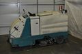 TENNANT 8300 SWEEPER SCRUBBER