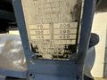 2 HP BRIDGEPORT VERTICAL MILLING MACHINE WITH SLOTTING HEAD : STOCK #77315