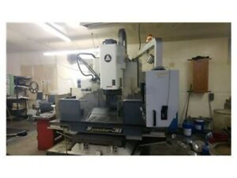 FANUC 11M, 32 ATC, UNDER POWER & RUNNING