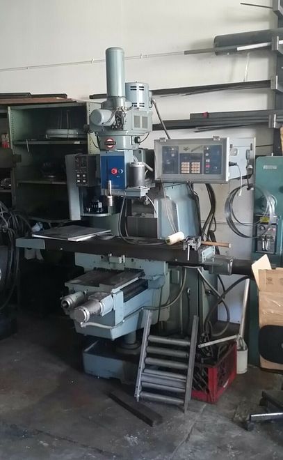 Tool changer not working cause solenoid needs to be replaced everything else good TABLE Working Surface 51" x 11" Table Length on Saddle	30½" Saddle Width on Knee	15¾" Knee Height on Column	19"  TRAVELS	 X-Axis Cross Travel	32" Y-Axis Travel	17" Z-A