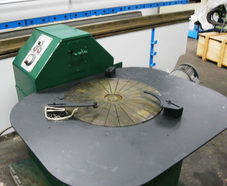 24” Diameter Table, Slurry Pump