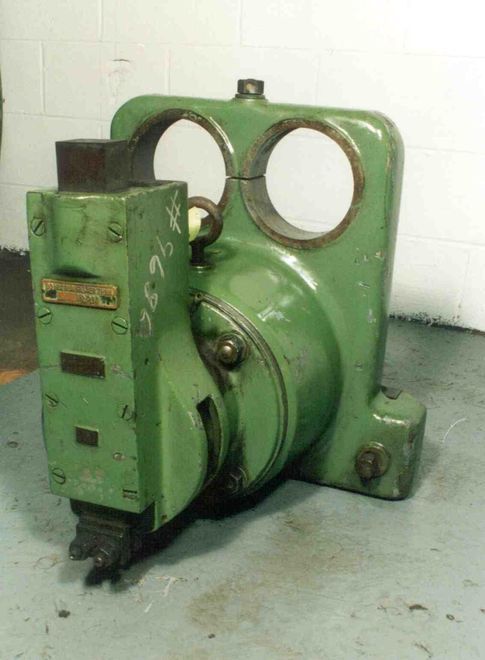 KEARNEY & TRECKER RIGHT ANGLE SLOTTING HEAD:  STOCK #9686