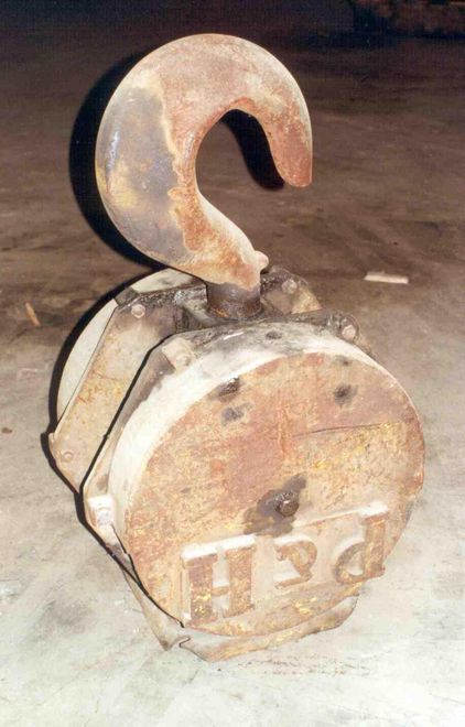 P & H CRANE HOOK:  STOCK #15009