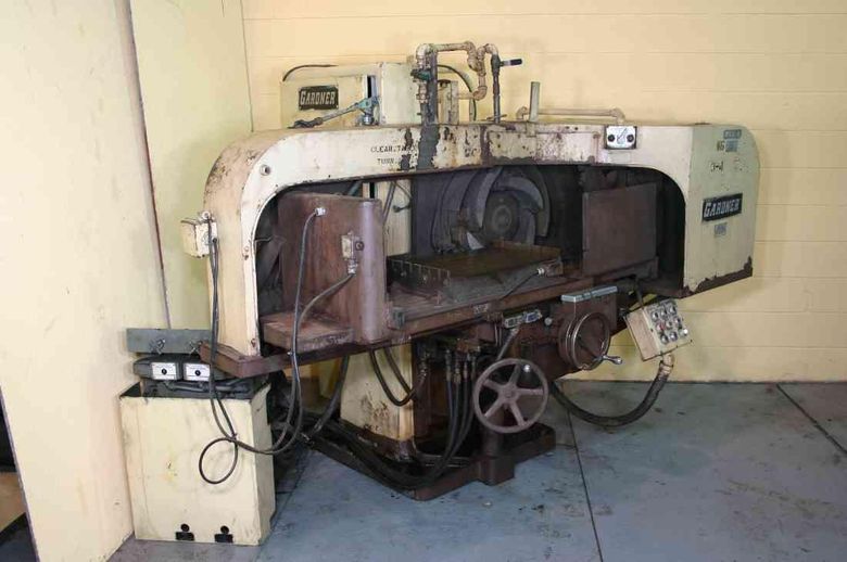 18' X 34' GARDNER HYDRAULIC FACE GRINDER: STOCK #18404