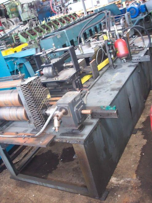 H D METAL BENDING & FORMING MACHINE: STOCK #52236