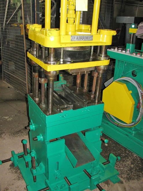 8 TON AIRAM 4-AXIS CUTOFF: STOCK #52530