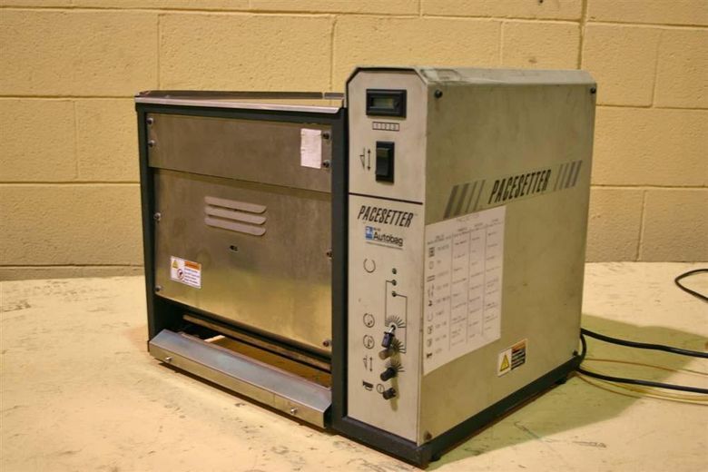 PACEMAKER AUTOBAG:  STOCK #52977