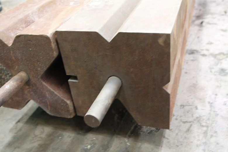 240' X 7-3/4' 3-WAY PRESS BRAKE DIE: STOCK # 58967