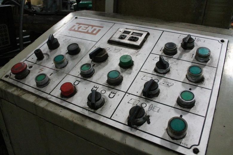 16' X 28' KENT MODEL KGS-407AHD HYDRAULIC SURFACE GRINDER: #65249