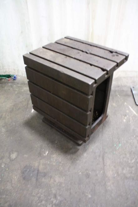 27' X 25' BOX TABLE: STOCK #65382