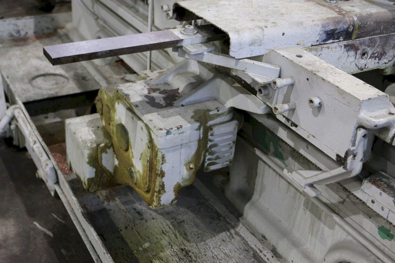 30" X 96" MONARCH ENGINE LATHE: STOCK #68037