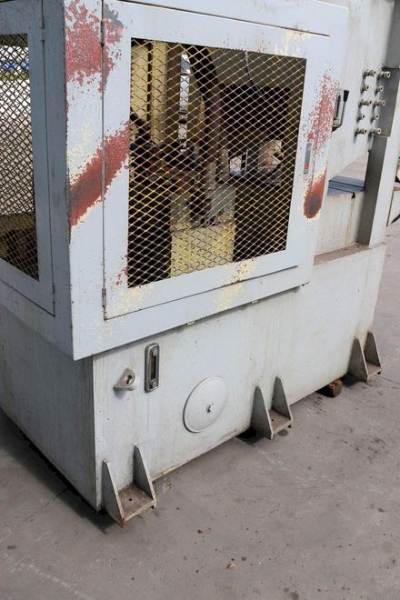 80 TON YAO SHENG MODEL TSH-TUVB-830 HYDRAULIC PRESS: STOCK 68631
