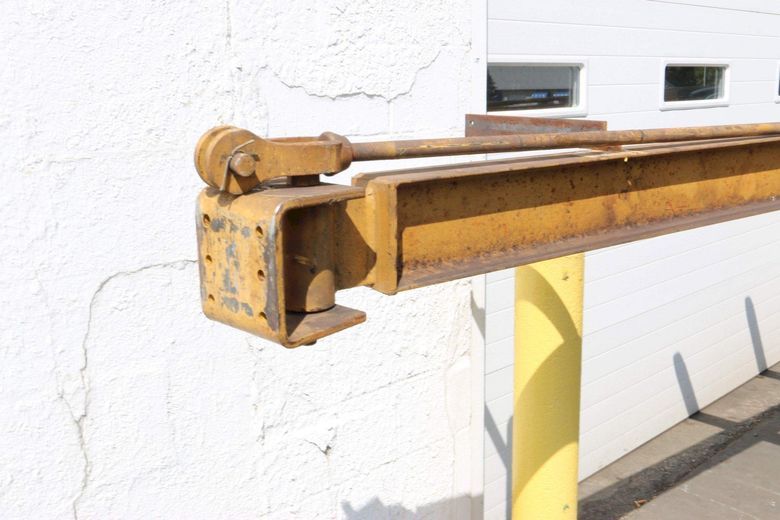 500 LB X 15' CONTRX WALL MOUNTED JIB CRANE: STOCK #70702