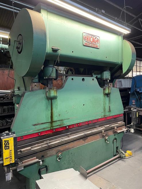 375 Ton x 10ft Chicago Model 606-D Mechanical Press Brake