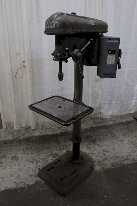 17" DELTA SINGLE SPINDLE DRILL: STOCK #73608