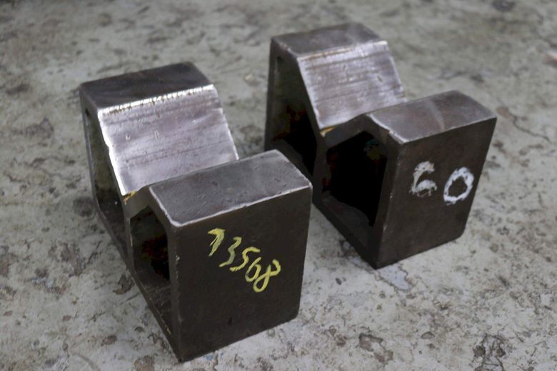 SET OF V BLOCKS: STOCK #73508
