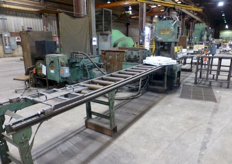 8000 LB WALKER MODEL #WBM 36 PLATE LIFTING MAGNET: STOCK #73256