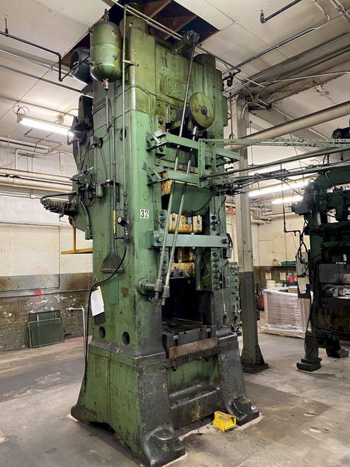 800 TON MINSTER KNUCKLE JOINT PRESS: STOCK #73149