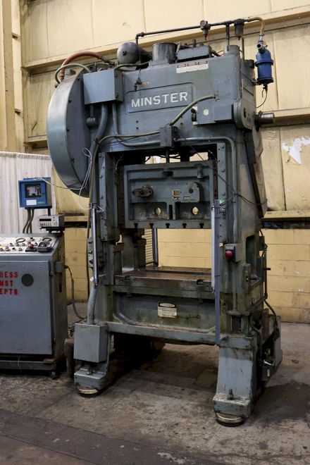 60 TON MINSTER MODEL P2-60 SSDC PRESS STOCK: 72978