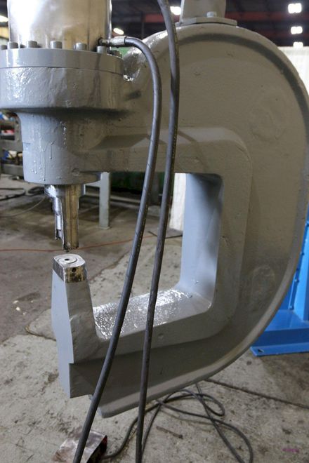 100 TON FRANKLIN HYDRAULIC C FRAME WEB PUNCH: STOCK #72627