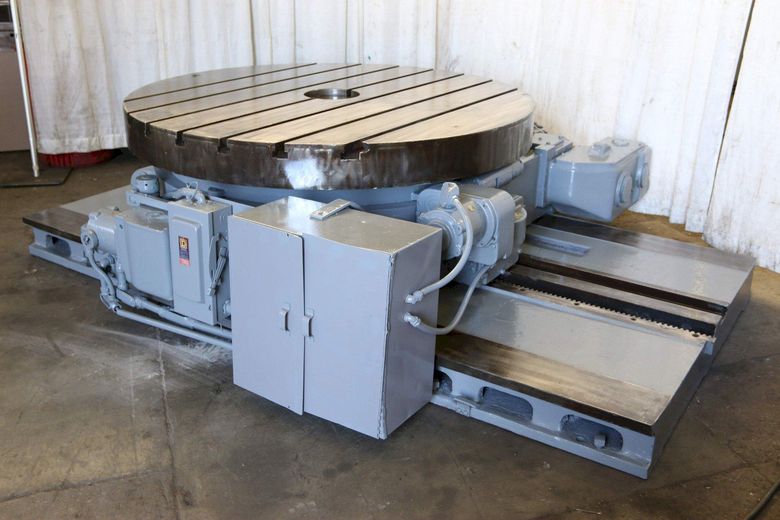 72" GIDDINGS & LEWIS TRAVELING ROTARY TABLEROTARY TABLE STOCK #72606