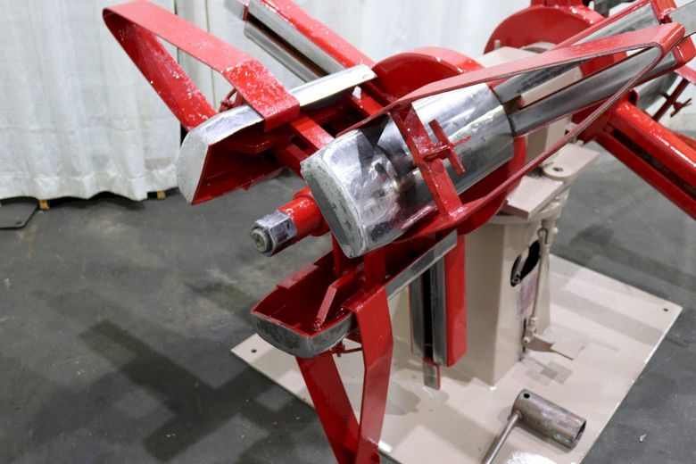 2500 LBS LITTELL DOUBLE END COIL REEL: STOCK #72166