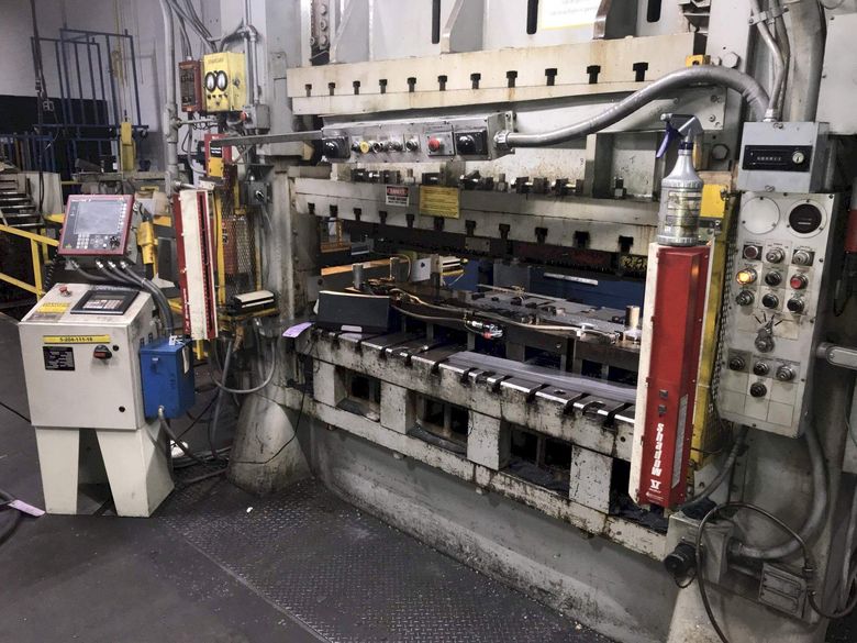 300 TON MINSTER E2-300 STRAIGHT SIDE DOUBLE CRANK PRESS: STOCK #71992