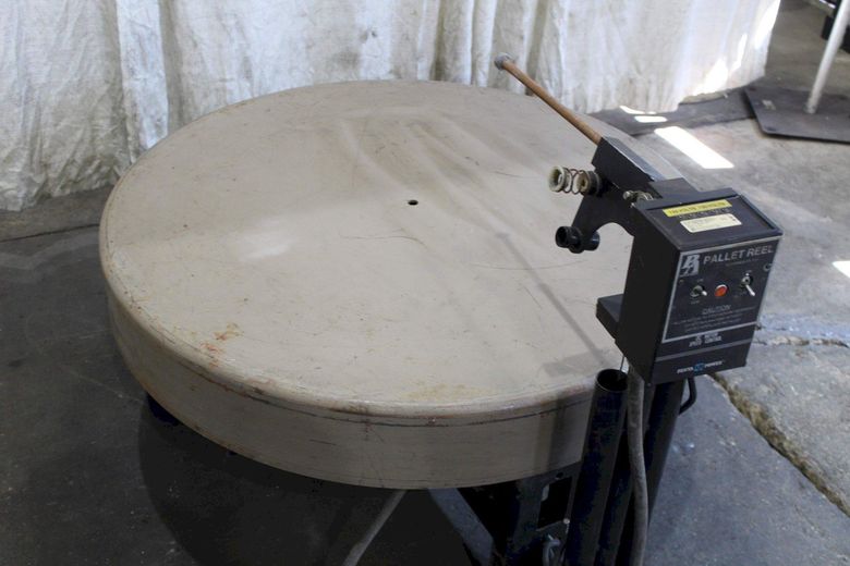 4000 LB P A INDUSTRIES MOTORIZED PALLET DECOILER:  STOCK #71613