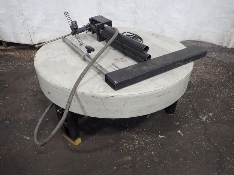 4000 LB P A INDUSTRIES MOTORIZED PALLET DECOILER: STOCK #71611