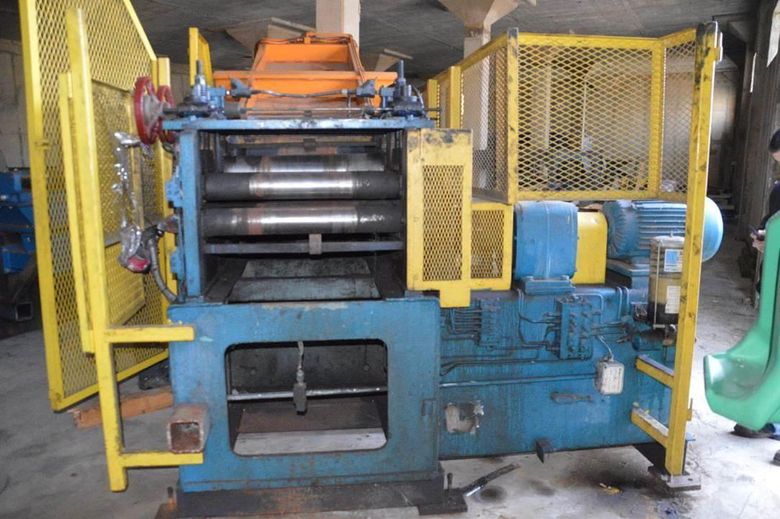 24" X 1/4" YODER 5 ROLL STRAIGHTENER WITH HOLD DOWN & PEELER: STOCK # 69882