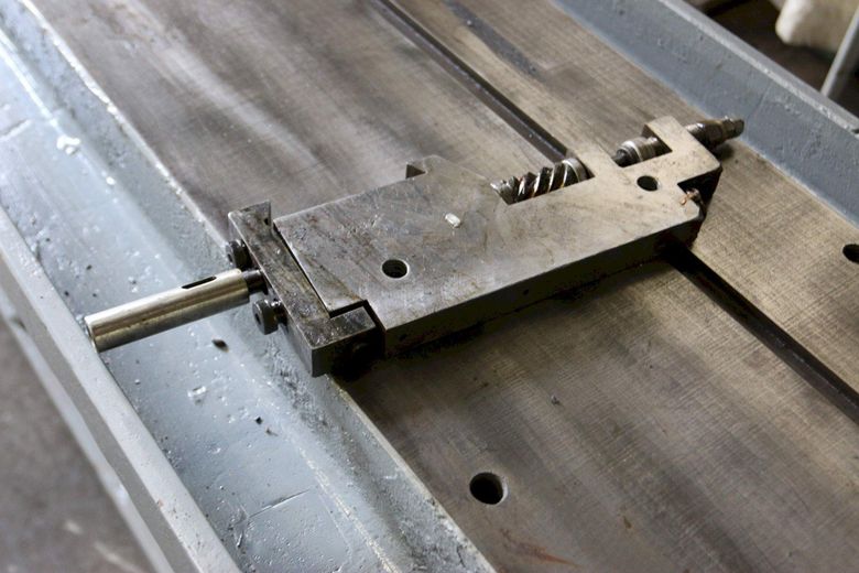 14' MOLINE MODEL #HR14 INLINE RAIL DRILL: STOCK #69670