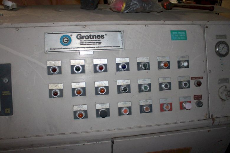 360 TON GROTNES 12 SEGMENT HYDRAULIC HEATED RING EXPANDER: STOCK #69801
