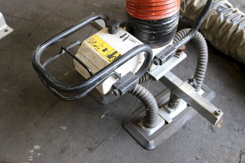 150 LB JIB TYPE VACUUM LIFT WITH GORBEL PIVOT GANTRY: STOCK #69341