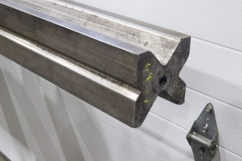 85.5' 4 WAY BRAKE DIE: STOCK #69417