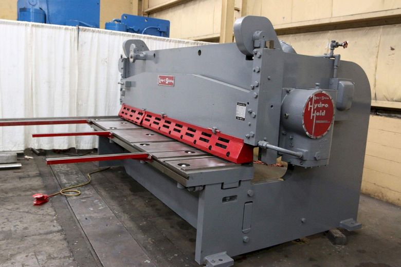 10' X 5/8' LODGE & SHIPLEY POWER SQUARING SHEAR: STOCK #69284
