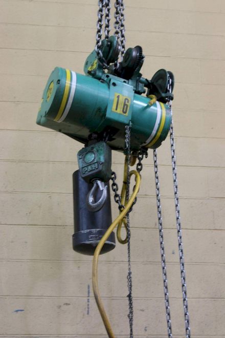 2 TON P&H CHAIN HOIST: STOCK #68721