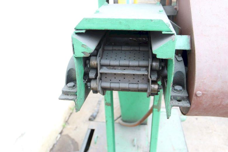 9" X 7" X 80" JORGENSON CHIP CONVEYOR: STOCK # 68431