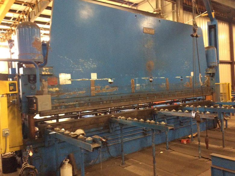 300 TON X 22' PACIFIC HYDRAULIC PRESS BRAKE: STOCK 67244