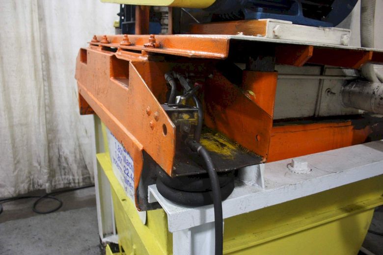 20 HP HI VAC MODEL #220LC VACUUM: STOCK #67443