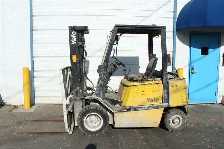 5000 LBS YALE LP GAS FORKLIFT: STOCK #60030