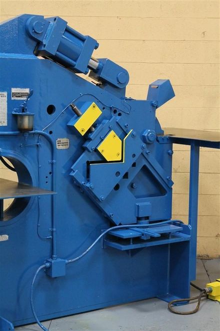 75 TON 6" X 6" X 1/2" BUFFALO 75 TON HYDRAULIC IRONWORKER: STOCK #57965