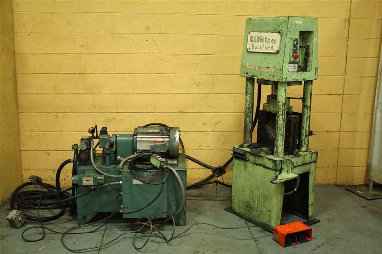 50 TON WHITNEY HYDRAULIC ANGLE SHEAR: STOCK #56443