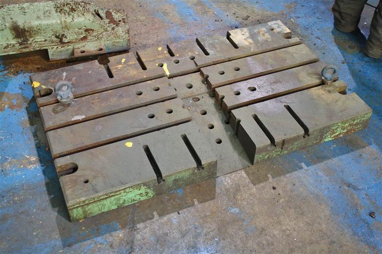 30' X 50' X 4-1/2' STEEL BOLSTER PLATE: STOCK #55576