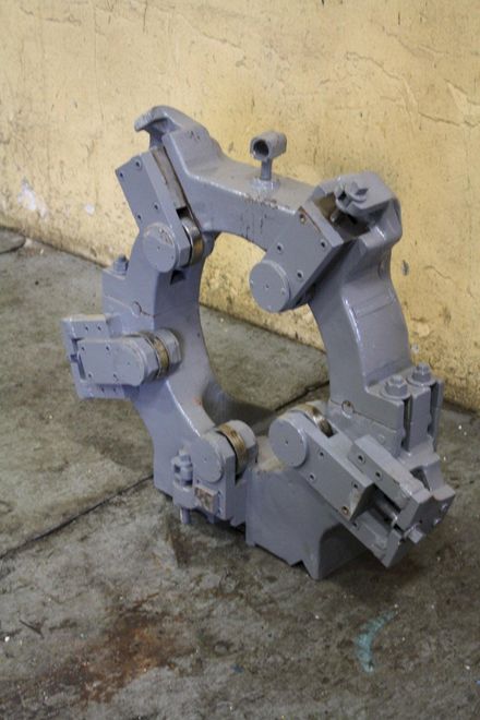 18" MONARCH 5 POINT ROLLER STEADY REST: STOCK #52250