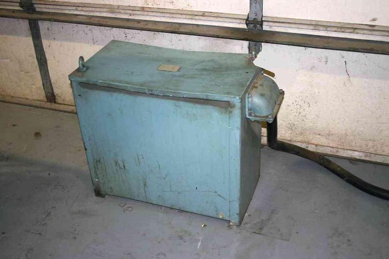 40 KVA ELSNUD THREE PHASE TRANSFORMER:  STOCK #17952