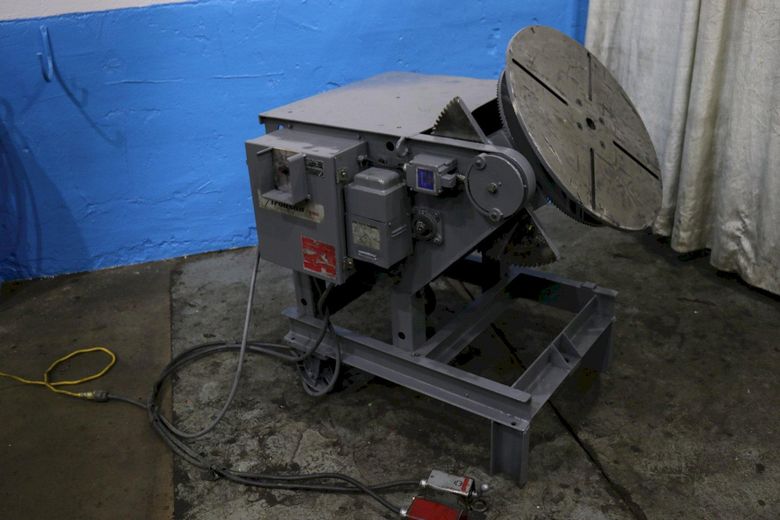 2000 LB ARONSON WELDING POSITIONER: STOCK #73408
