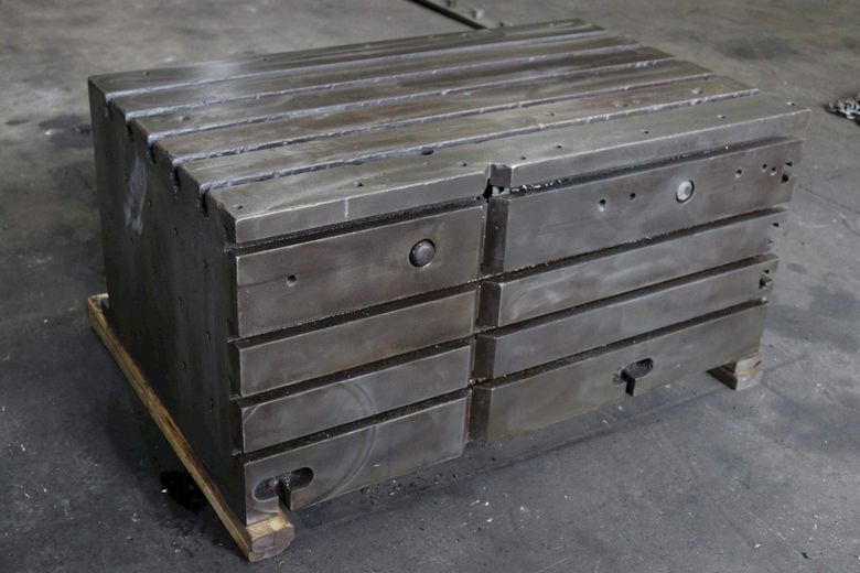 55' X 34' X 26' CUSTON BOX DRILL TABLE: STOCK #73239