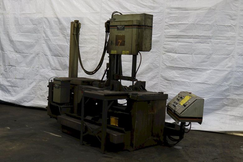 20" X 24" HEM MODEL #V-130HM VERTICAL BANDSAW: STOCK #73571
